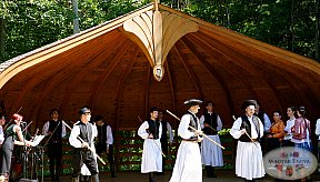                                 - Kecskemét Tánc Együttes